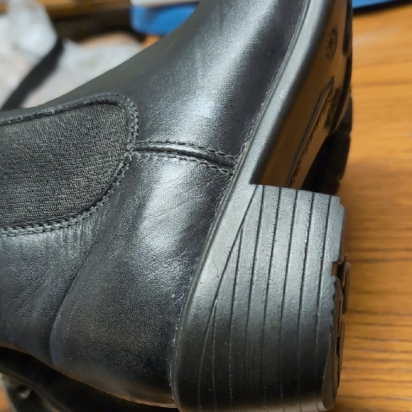 Blundstone 1671 Women's Heeled  Black Leather Boots - Picture 5 of 10